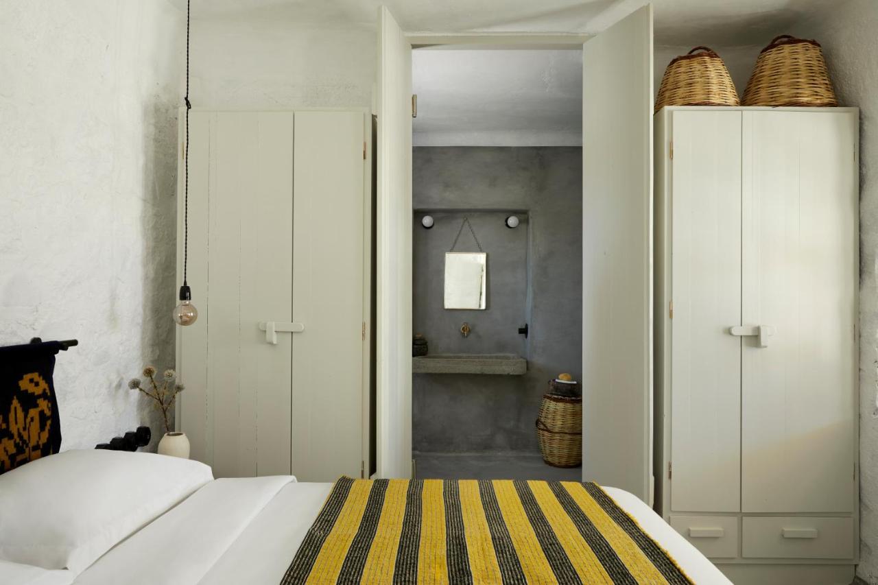Santa Irini Retreat Hotell Therasia Eksteriør bilde