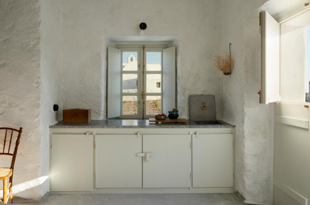 Santa Irini Retreat Hotell Therasia Eksteriør bilde